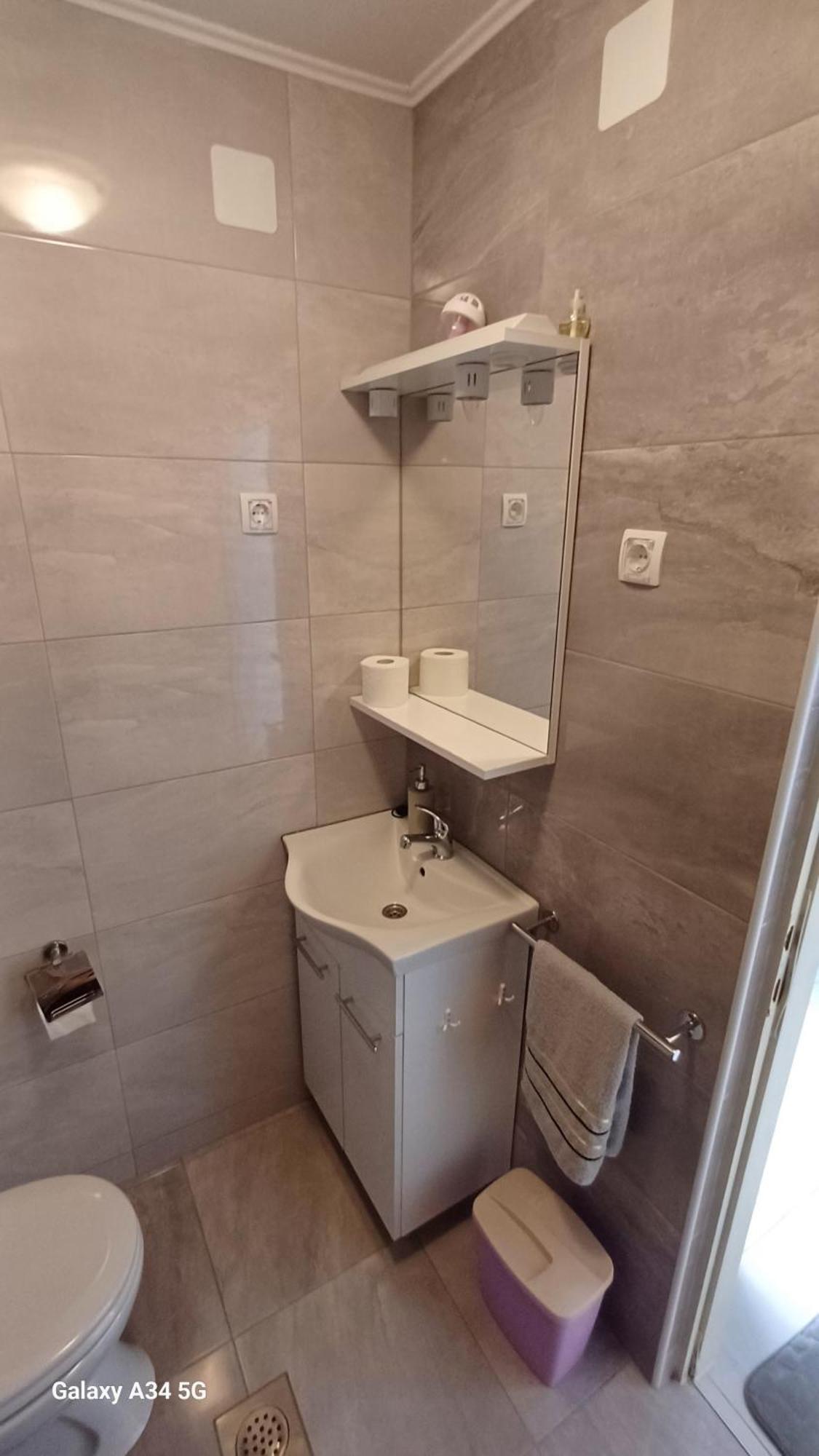Apartament Leo Vir Zewnętrze zdjęcie